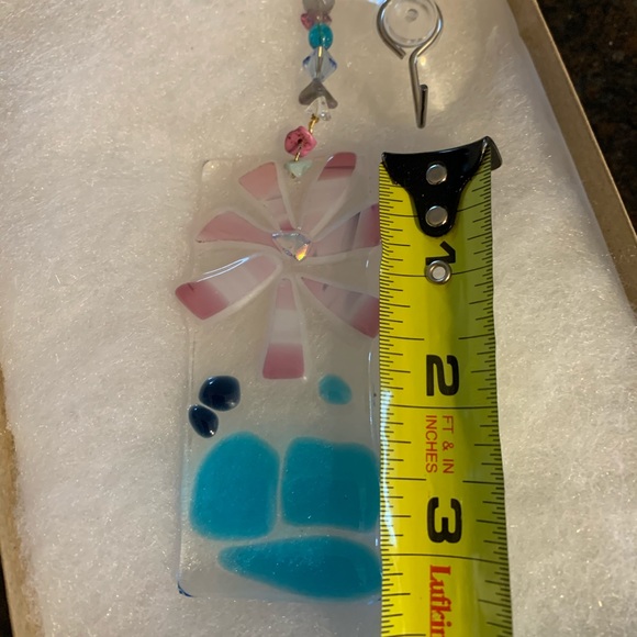 Fused Glass Pink Flower & Beads Sun Catcher - Picture 3 of 8